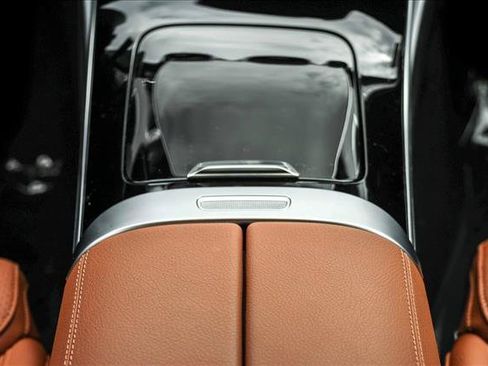 Certified 2026 Mercedes-Benz C 300 4MATIC Sedan image 15