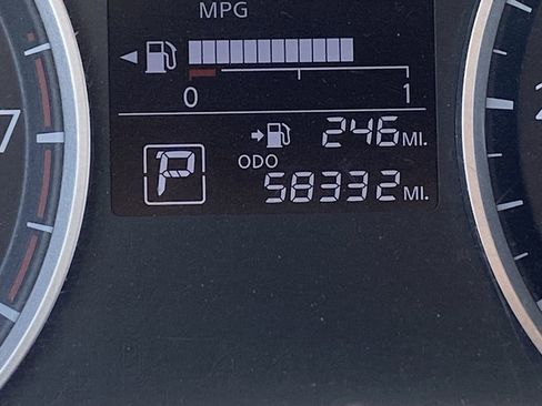 Used 2024 Nissan Kicks S image 12