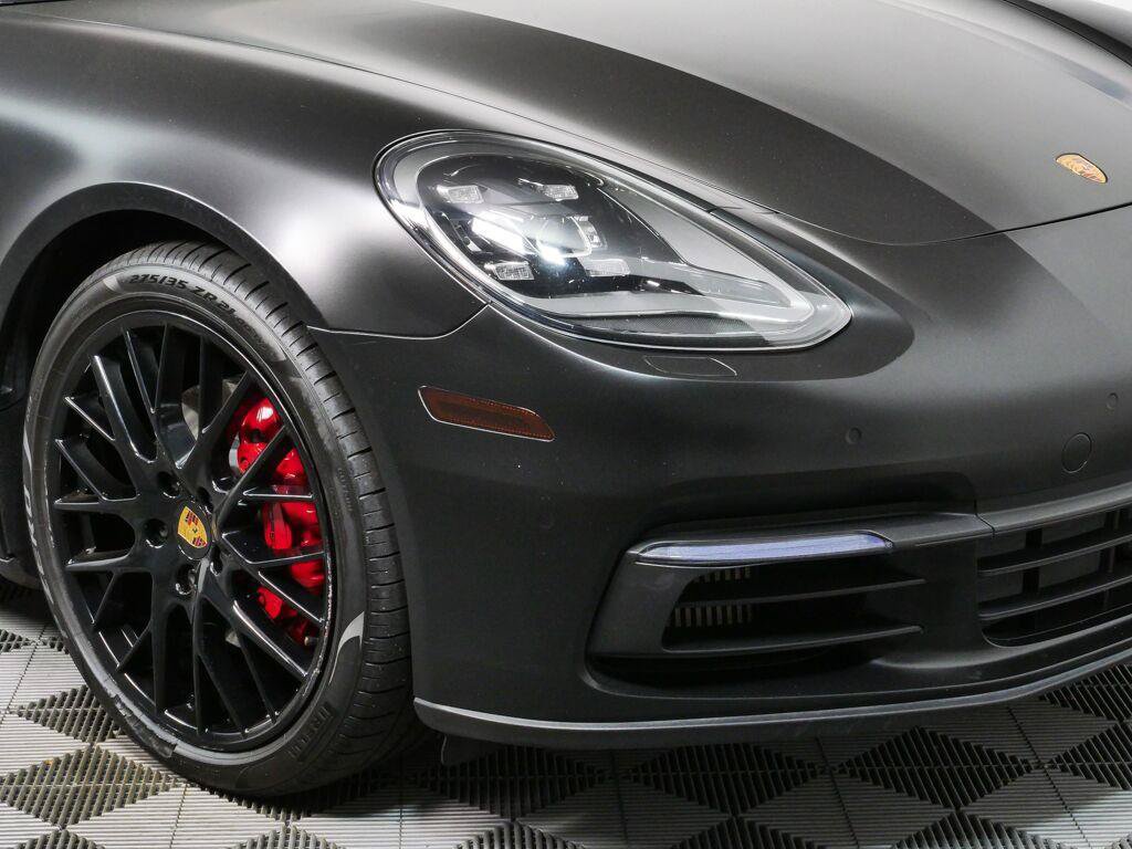 Used 2017 Porsche Panamera 4S AWD/4WD image 39