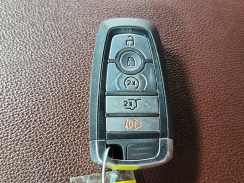 Used 2024 Ford Expedition Limited RWD image 39