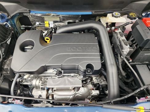 New 2026 Chevrolet Equinox LT FWD image 19