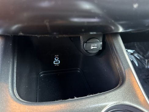 Used 2017 Dodge Journey SE w/ Flexible Seating Group FWD image 33