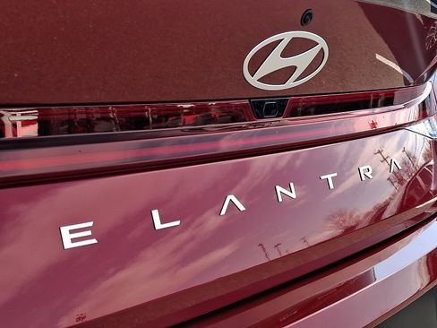 New 2026 Hyundai Elantra SEL Sport Premium image 12