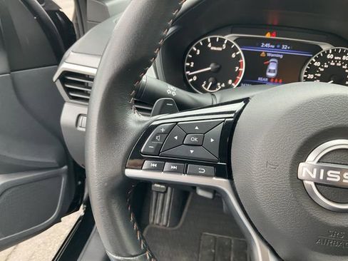 Certified 2025 Nissan Altima 2.5 SR image 21