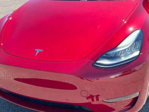 Used 2020 Tesla Model Y Long Range AWD/4WD image 11