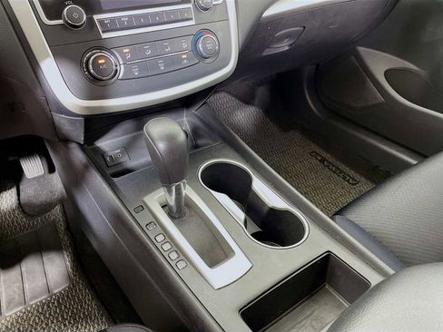 Used 2016 Nissan Altima 3.5 SR image 14