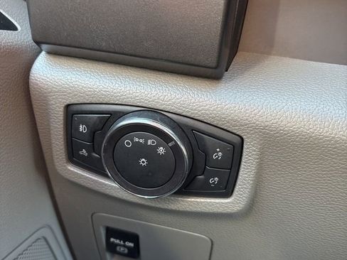 Used 2018 Ford F150 XLT image 18