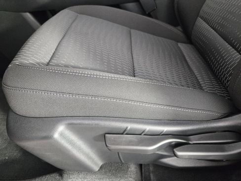 New 2026 Chevrolet Equinox LT FWD image 25