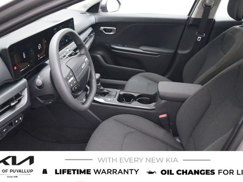 New 2026 Kia K4 FWD image 10