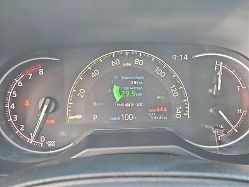 Used 2024 Toyota RAV4 XLE FWD image 14