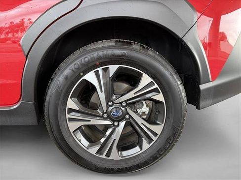 Used 2025 Subaru Crosstrek 2.5i Premium AWD/4WD image 22