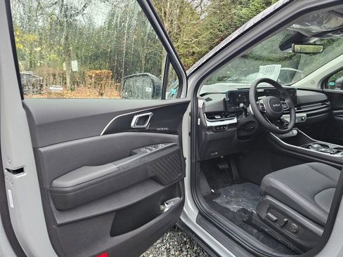 New 2026 Kia Carnival SX Prestige image 11