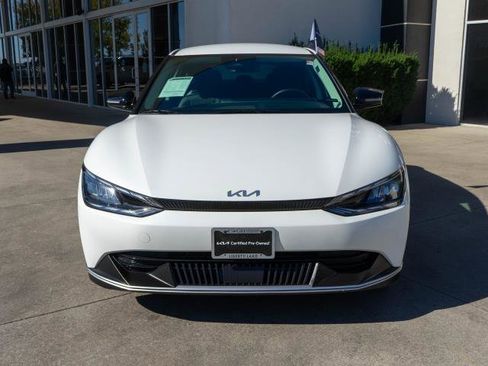 Certified 2024 Kia EV6 Light image 2