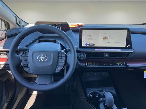 New 2026 Toyota Prius Plug-In Hybrid FWD image 14