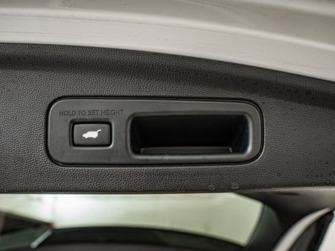 Certified 2023 Acura MDX SH-AWD w/ Technology Package image 41