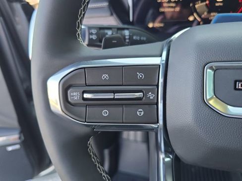 New 2026 GMC Acadia Denali w/ Super Cruise Package FWD image 25