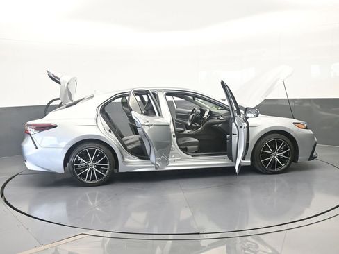 Used 2024 Toyota Camry SE w/ Convenience Package FWD image 67