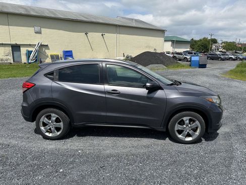Used 2016 Honda HR-V EX-L image 9