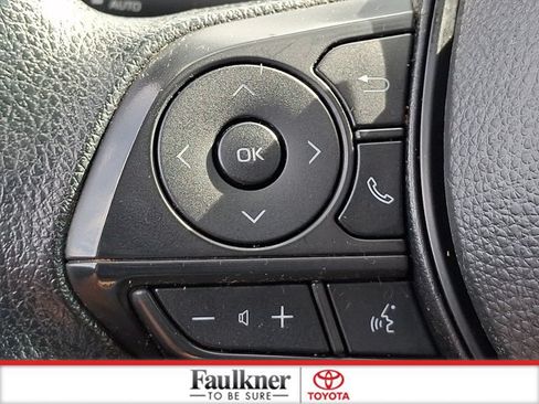 Used 2025 Toyota Corolla LE FWD image 19