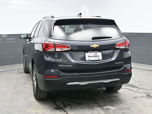 Used 2022 Chevrolet Equinox Premier w/ LPO, Floor Liner Package image 5