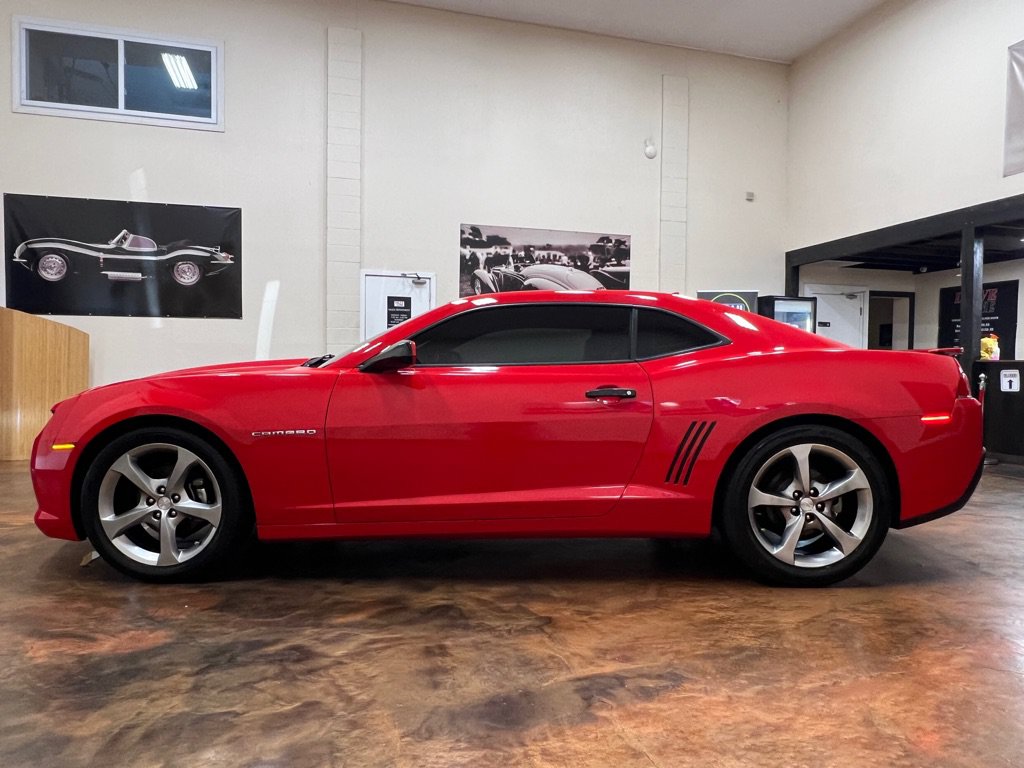 Used 2014 Chevrolet Camaro LT w/ RS Package RWD image 6