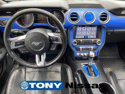 Used 2017 Ford Mustang Premium RWD image 12
