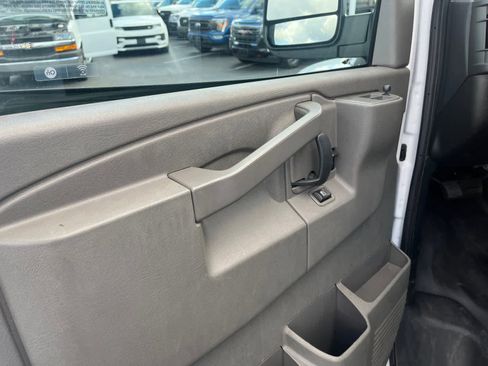 Used 2023 Chevrolet Express 2500 w/ Driver Convenience Package image 11