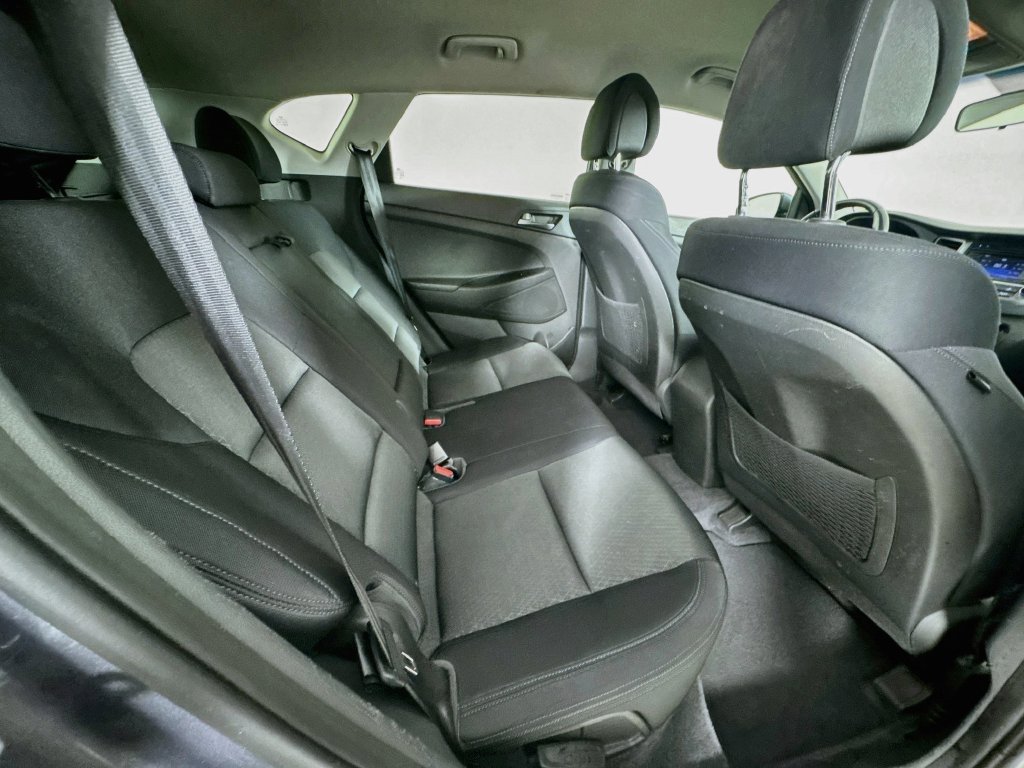 Used 2016 Hyundai Tucson Sport FWD image 34