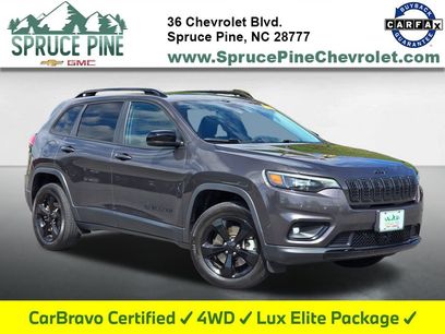 Used 2023 Jeep Cherokee Altitude Lux w/ Lux Elite Package