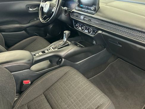 Certified 2025 Honda HR-V Sport image 16