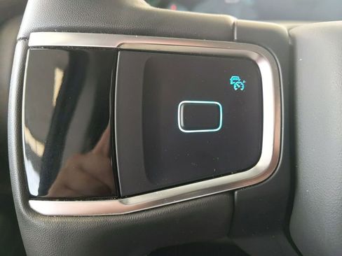 Used 2025 Ford Expedition Active AWD/4WD image 18