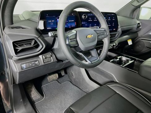 New 2026 Chevrolet Silverado EV LT w/ Plus Package AWD/4WD image 9