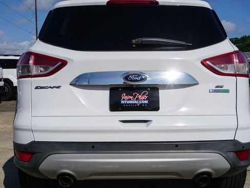 Used 2014 Ford Escape SE w/ SE Chrome Package FWD image 6