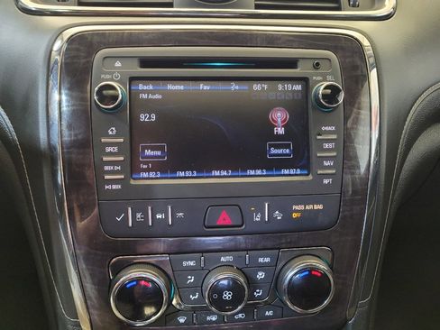 Used 2017 Buick Enclave Leather w/ Trailering Package image 25