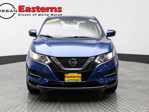 Used 2022 Nissan Rogue Sport S image 3
