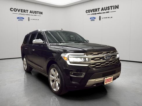 Used 2023 Ford Expedition Platinum image 7