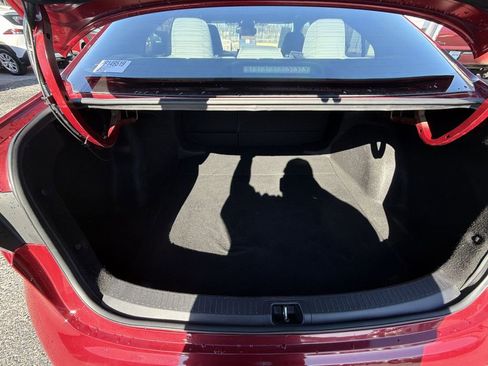 Used 2023 Toyota Corolla SE image 30