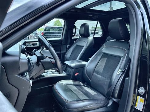 Used 2022 Ford Explorer ST-Line AWD/4WD image 21