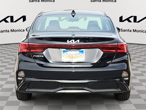 Used 2024 Kia Forte LXS image 6