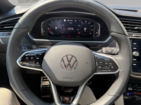 Used 2024 Volkswagen Tiguan SEL R-Line AWD/4WD image 13