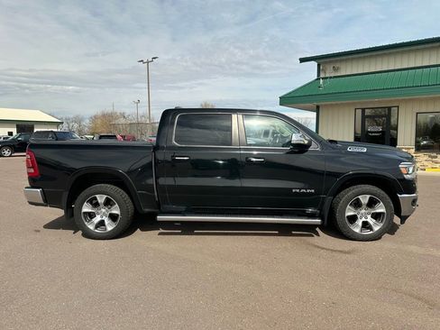 Used 2019 RAM 1500 Laramie image 34