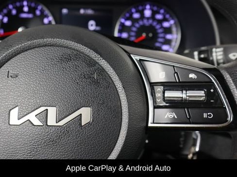 Used 2024 Kia Forte LXS FWD image 11