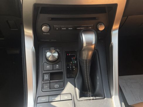 Used 2019 Lexus NX 300h AWD image 17