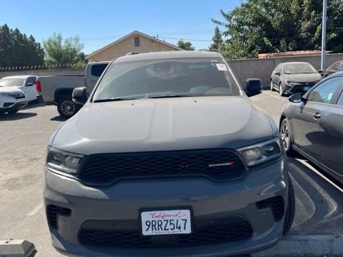 Used 2025 Dodge Durango GT AWD/4WD image 1