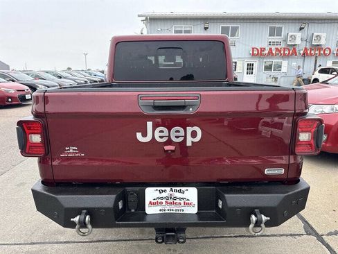 Used 2021 Jeep Gladiator Overland w/ Popular Equipment Package AWD/4WD image 6