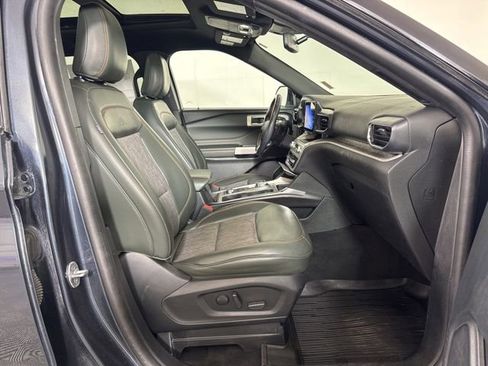 Certified 2022 Ford Explorer Timberline w/ Timberline Technology Package AWD/4WD image 4