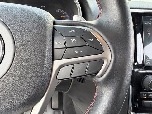 Used 2020 Jeep Grand Cherokee Trailhawk image 23