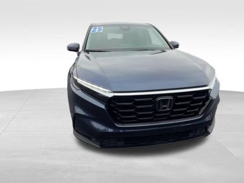 Used 2025 Honda CR-V EX-L image 9