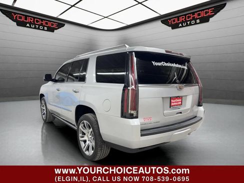 Used 2015 Cadillac Escalade Premium image 3