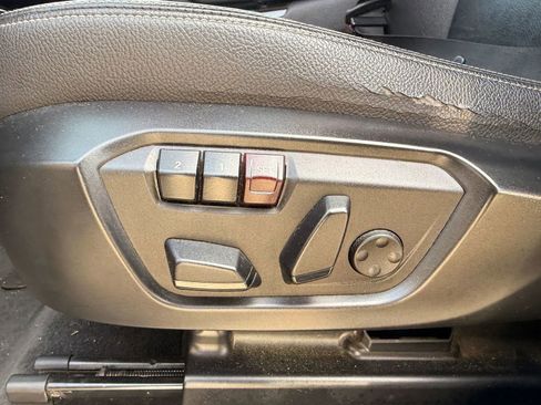 Used 2017 BMW X3 xDrive28i w/ Premium Package image 11